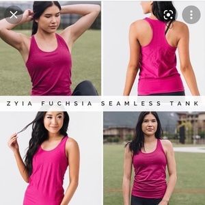 Zyia seamless medium fuschia tank top, VGUC